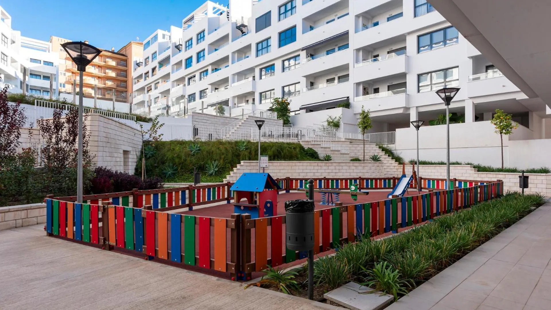 Luxury Apartment With Roof Terrace - Central Estepona