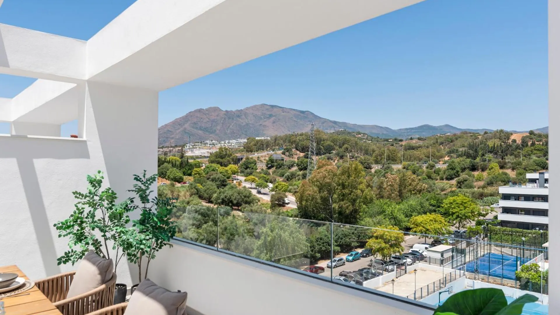 Luxury Apartment With Roof Terrace - Central Estepona 0*,